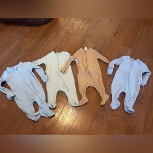 Set of newborn Baby Zip-Up Onesies from old navy